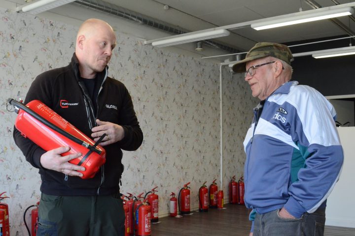 Palosammutintarkastus Pasi Julkunen ja Ilmari Lappalainen