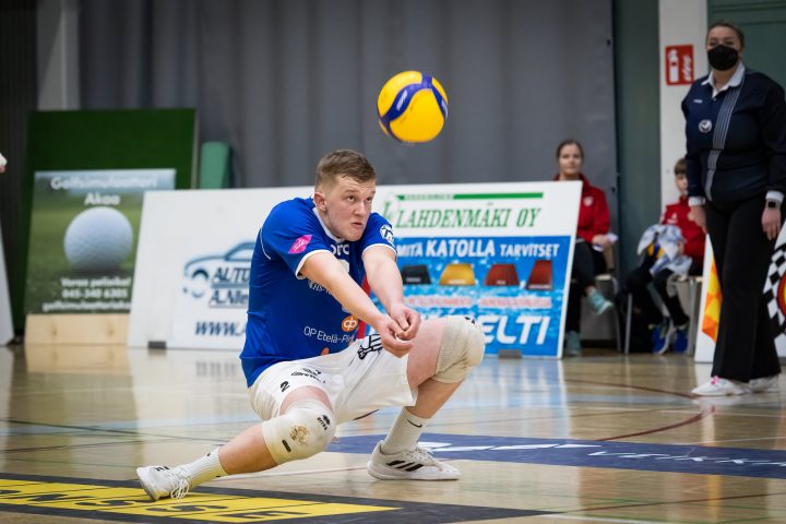 Vili Valtteri Help Ja Akaa Volley Voittivat SM pronssia Kiuruvesi lehti