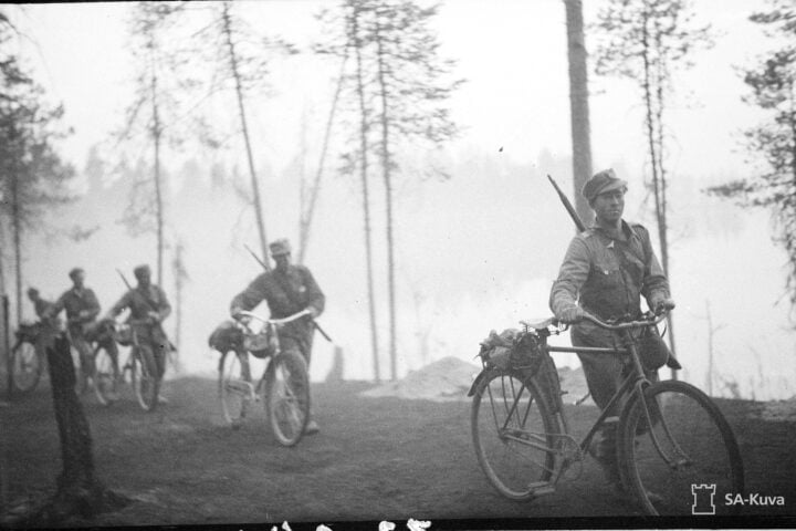 Kevytosasto Hannila Kiuruveden poikia 1941 sota