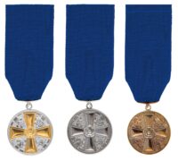 Itsenäisyyspäivän kunniamerkkejä