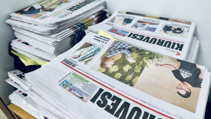 Kiuruvesi-lehtiä kuvituskuva nettiin