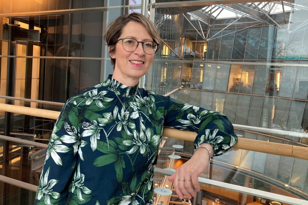 Sari Essayah nettiin (kuvaaja Merja Eräpolku)