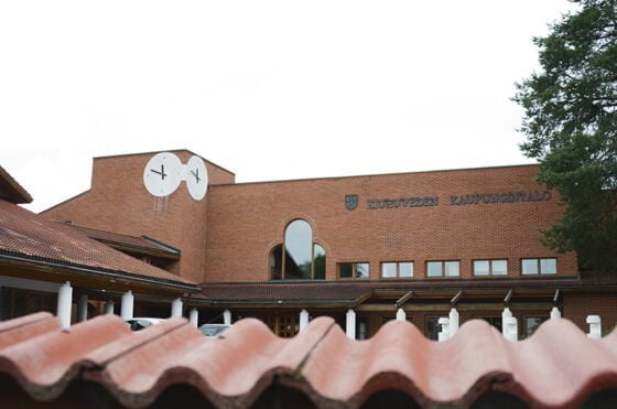 kaupungintalo verkkoon