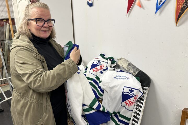 Lilli Remes KK-81 jääkiekko puheenjohtaja nettiin