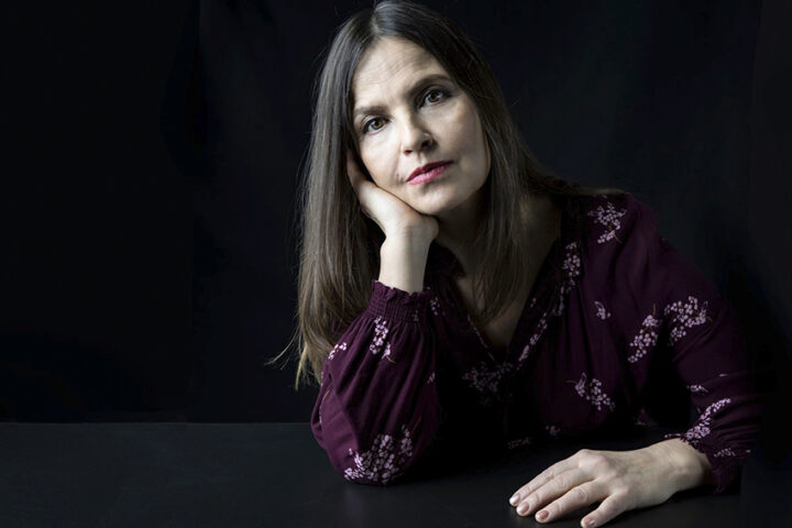 Kirjailija Maria Peura, joulukuu 2022.