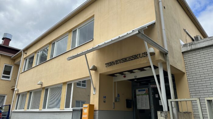 Kiuruveden terveyskeskus ulkoa