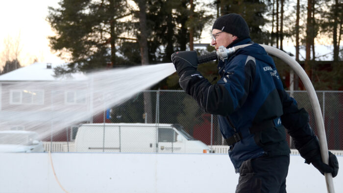 jarmo_rantonen_kuorevirran_ulkojaa_netti