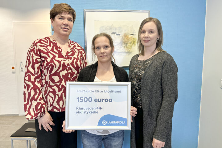 LähiTapiola Idän lahjoitus 4H-yhdistykselle Anne Lappi Kati Asikainen ja Minna Kukkonen_käsitelty
