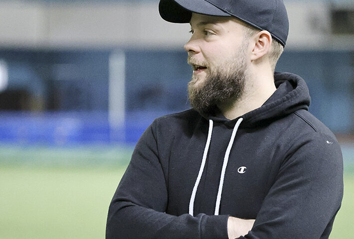 Viljami Ojala Kuopion Steelers amerikkalainen jalkapallo jenkkifutis 1 (kuvaaja Gerly Matihaldi)_nettiin