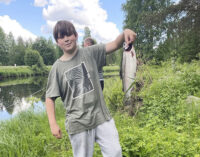 Jasper Kerkelä lohi kalastus (kuvaaja Jarmo Kemiläinen)_nettiin