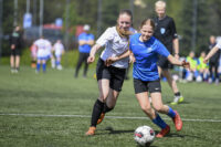 KiuPa ja ToU T13 jalkapallo (kuvaaja Lassi Myllylä)_käsitelty