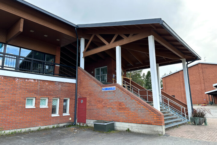 uimahalli_netti_kuvaaja_aku_laatikainen
