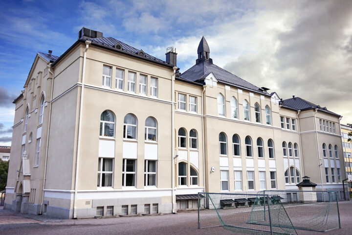 ALKESANTERIN KOULU