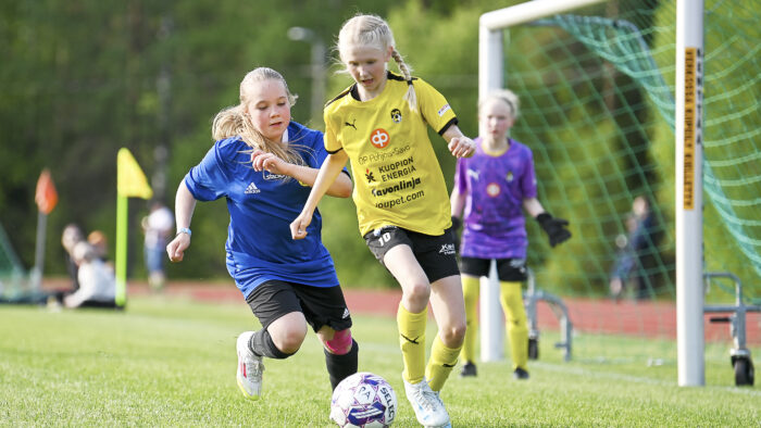 KiuPa ja KuPS tyttöjen jalkapallo Aada Rytkönen (kuvaaja Lassi Myllylä)_käsitelty