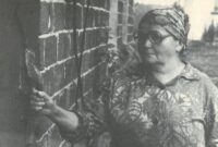 Vanha kuva Kiuruvesi-lehti vuosi 1975 Karppaalan kylä Hilja Nousiainen