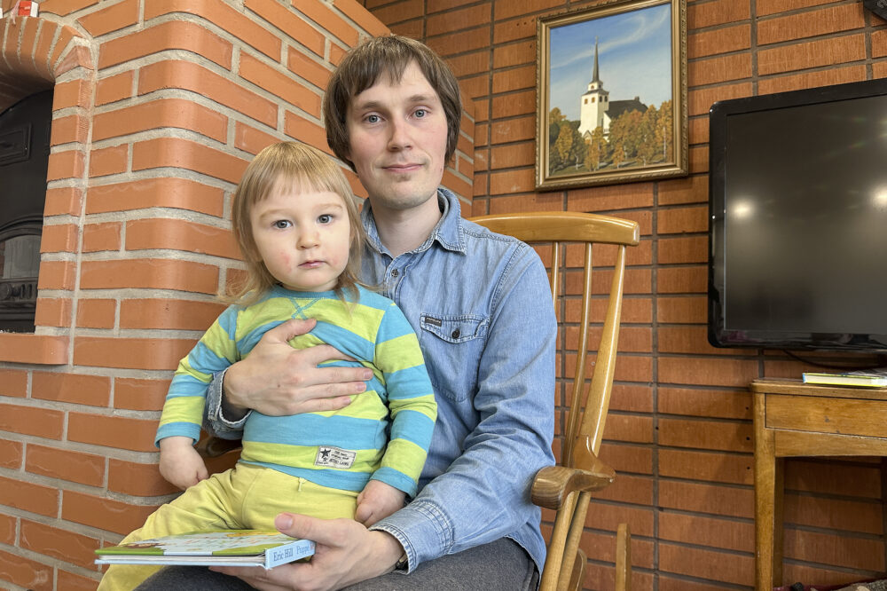 Isänpäivä Miikka Huuskonen ja Martti-poika 2_käsitelty