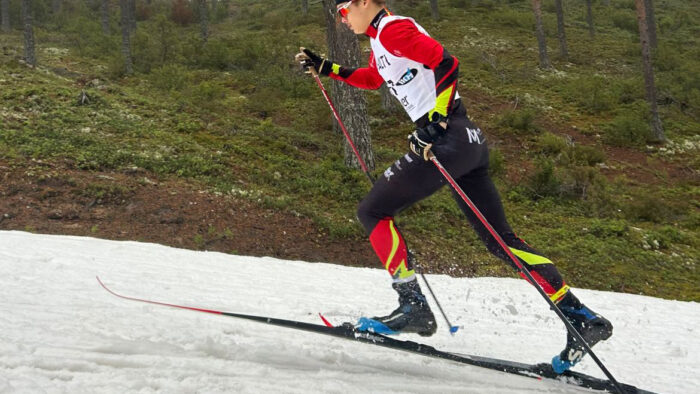 Kiuruveden Urheilijat maastohiihto Kainuun Talvikisat Vuokatissa ensilumen ladulla Arttu Ritvanen M20-sarja (kuvaaja Kiuruveden Urheilijat)_nettiin