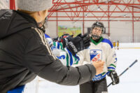 Kiuruveden Kiekko-81 KK-81 naisten jääkiekko harrastesarja (kuvaaja Riitta Airaksinen)