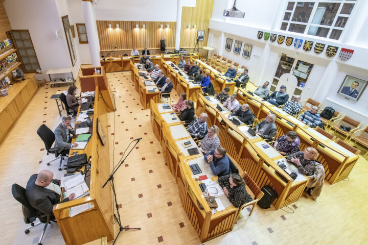 Kiuruveden kaupunginvaltuuston kokous 1 (kuvaaja Jorma Kärkkäinen)_nettiin