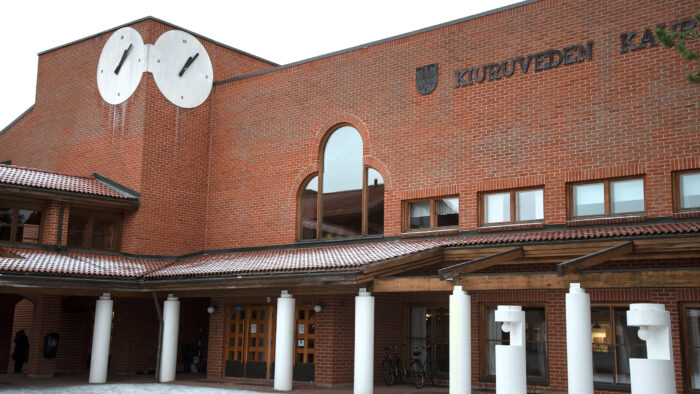 kiuruveden_kaupungintalo_netti
