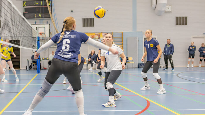 Luomu-Wolley LuoWo Kempeleen Lentopallo naiset naisten kakkossarja 2-sarja (kuvaaja Riitta Airaksinen)
