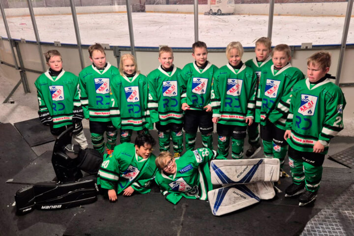 kk_81_jaakiekko_netti