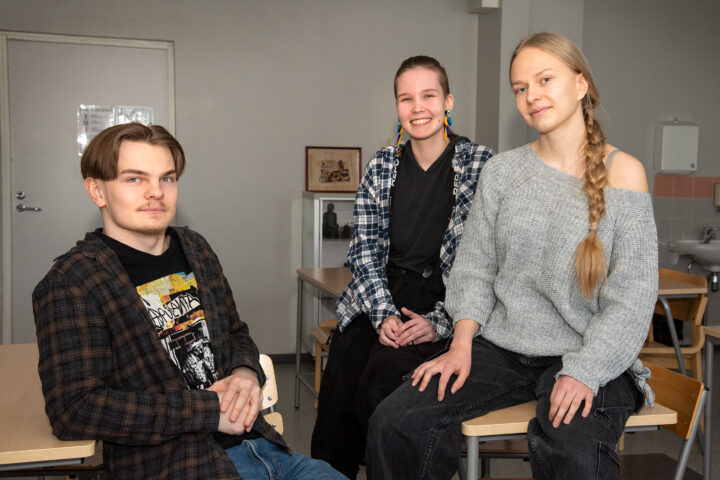 lukiolaiset_jami_salminen_sanni_nukari_miina_kettunen_netti