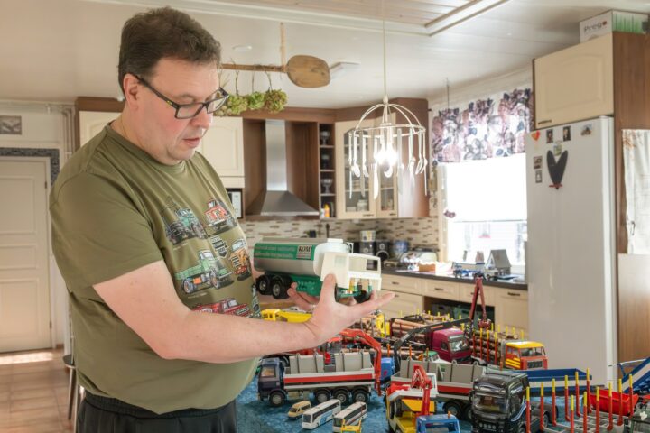 maitoauto keskeneräisenä