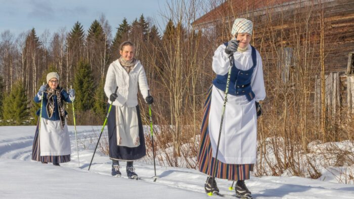 1b-pirjolind,laurakauranen,anittapölkki(takimmainen)