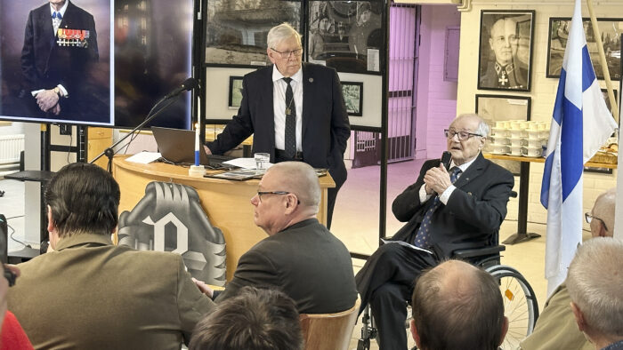 Rukajärvi-keskuksen avajaiset Tenho Tikkanen ja Lauri Lassi Winberg_käsitelty