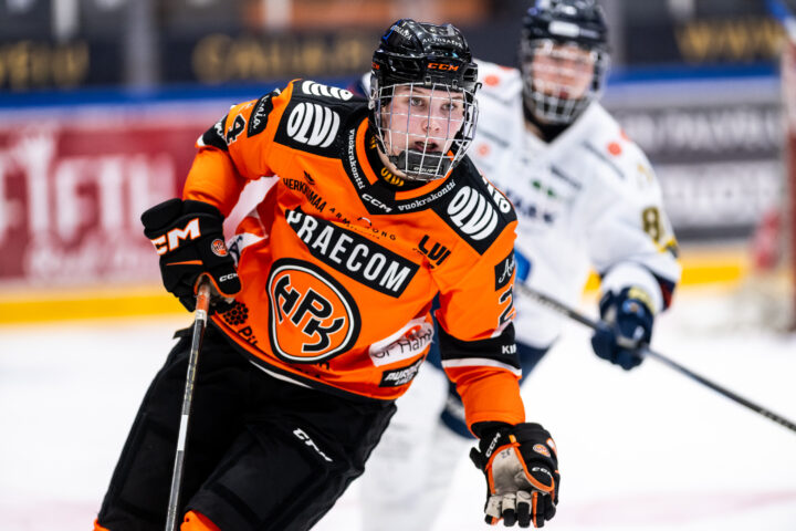 Auroraliigan pudotuspelit 2025-2026, HPK - Kiekko-Espoo, Pohjantähti Areena, 29. maaliskuuta 2026.