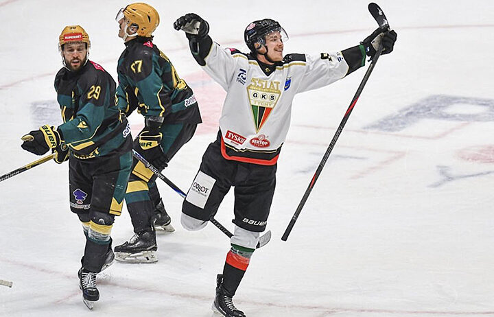Henri Knuutinen jääkiekko GKS Tychy Puola 2_käsitelty