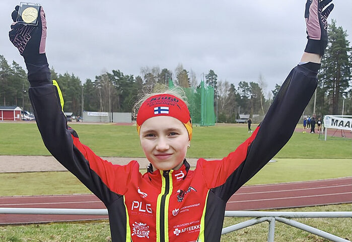 Salla Tompuri Kiuruveden Urheilijat maantiejuoksun alle 15-vuotiaiden tyttöjen Suomen mestari 2026_nettiin
