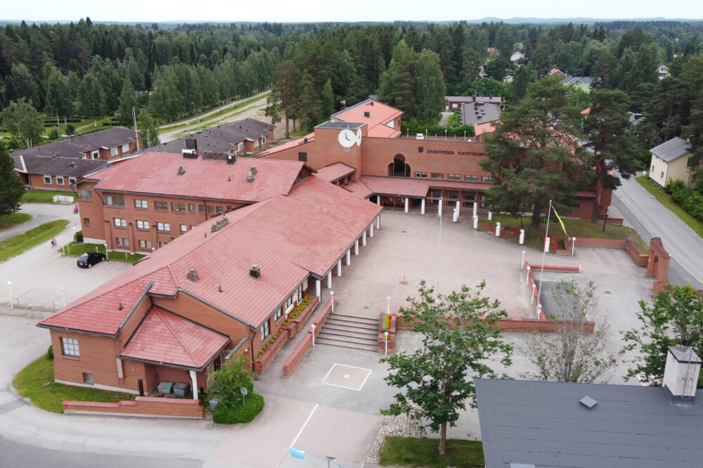 kiuruveden_kaupungintalo_kuvaaja_kiuruveden_kaupungin_kuvaarkisto_netti