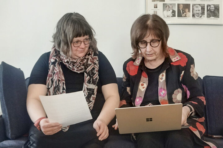 4 Kuva Johanna Kulmala vas. ja Kerttu Ruhanen oik., kuva Jarmo Ruhanen_käsitelty