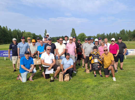 Hyväntekeväisyysgolf 2026 kiuruvetisten nuorten hyväksi St Lake Golfin kentällä Pyhäjärvellä kopio