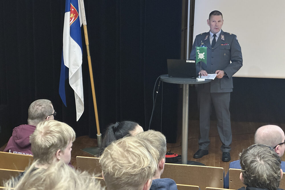 Kutsunnat Kiuruvedellä Pohjois-Savon aluetoimiston päällikkö everstiluutnantti Marko Leppänen_käsitelty